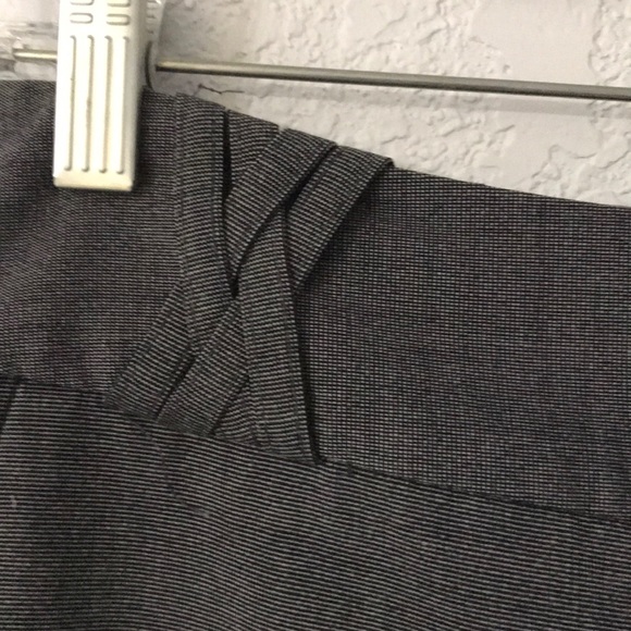 Tiny houndstooth gray trousers - Picture 9 of 12